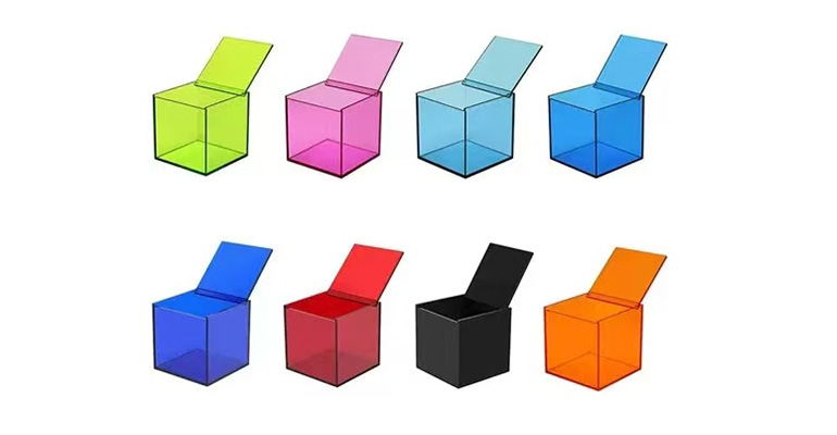 Hộp Acrylic màu sắc